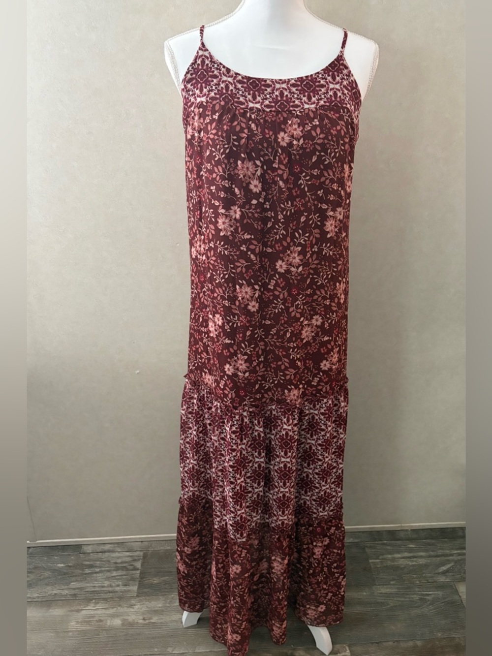 Women's Burgundy Floral Tiered Maxi dress